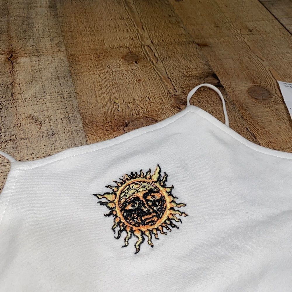 AE Sublime Graphic Bodysuit Nwt - Picture 13 of 16